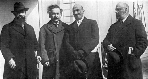 Einstein dan pemimpin Zionist semasa sidang kemuncak Zionist pada tahun 1921